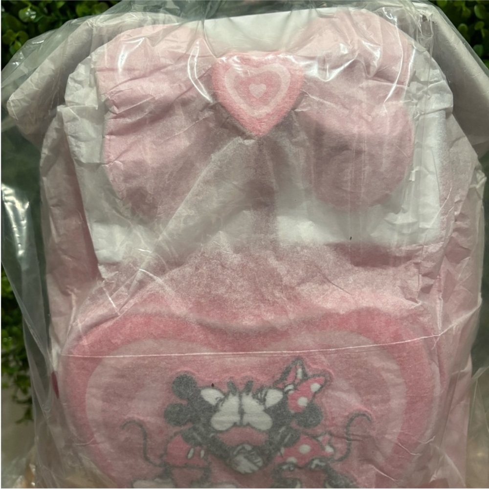 Loungefly NWT Disney Mickey & Minnie
Mouse Heart Ears Set w /wallet - Picture 7 of 9